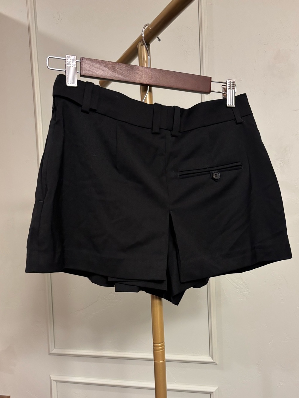COS Black Pleated Shorts / Skort MSRP $110 Cotton Shorts Size 4 - Picture 3 of 5